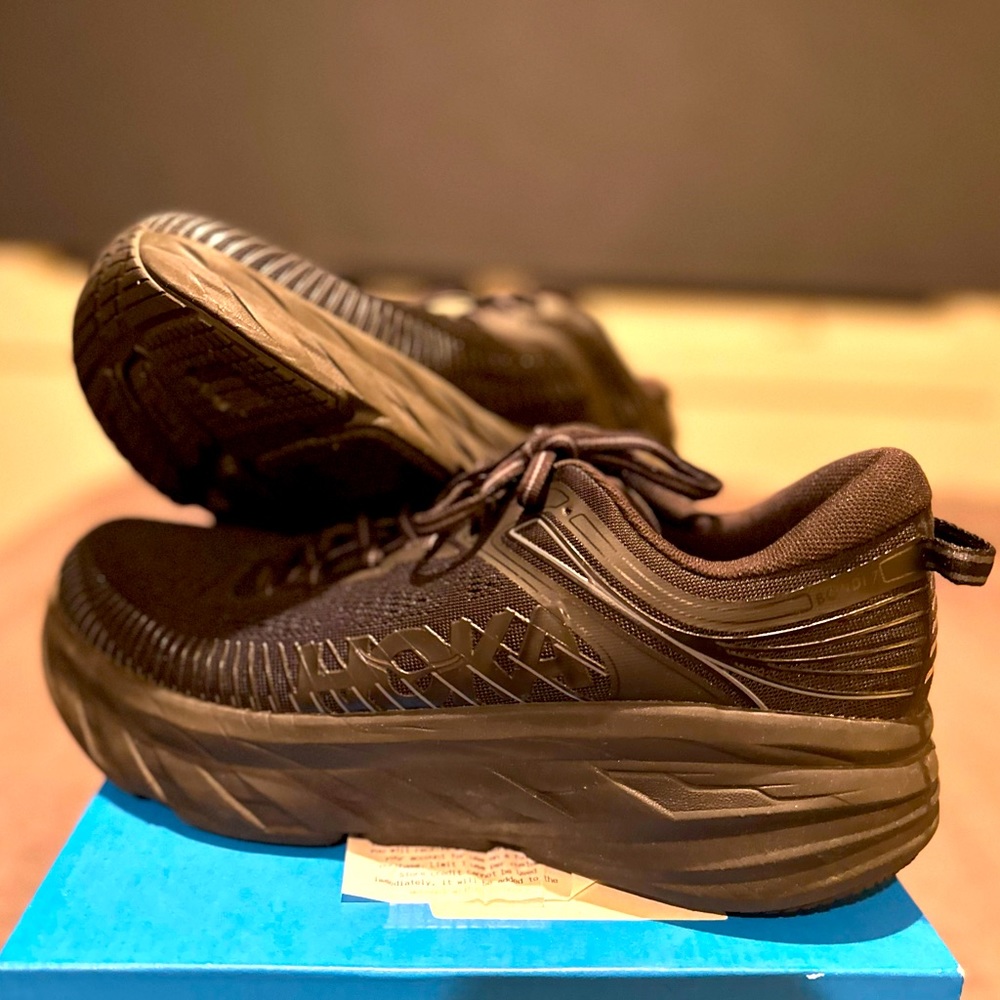 Men Hoka Bondi 7 Like New Size 10